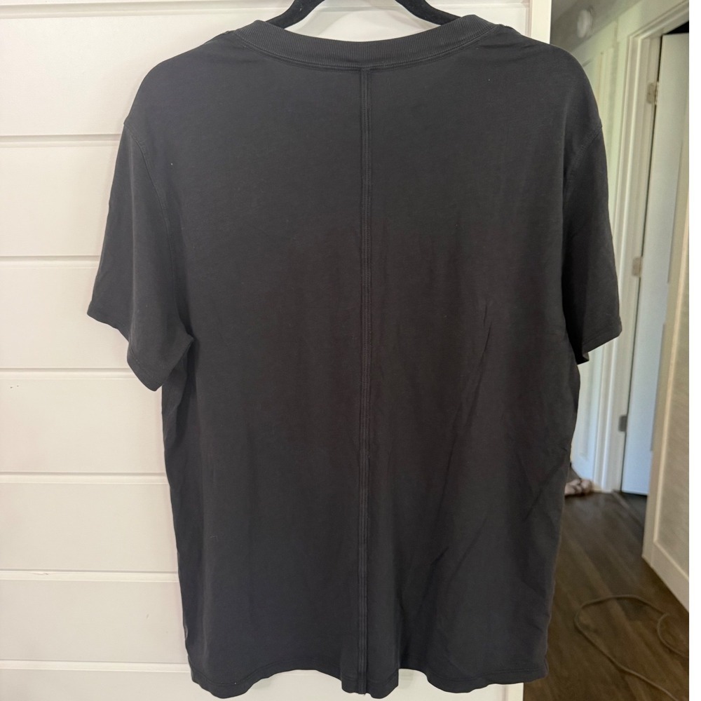 Lululemon All Yours Boyfriend Tee Black Vitasea Pima Cotton Shirt Size 6 - Picture 6 of 7